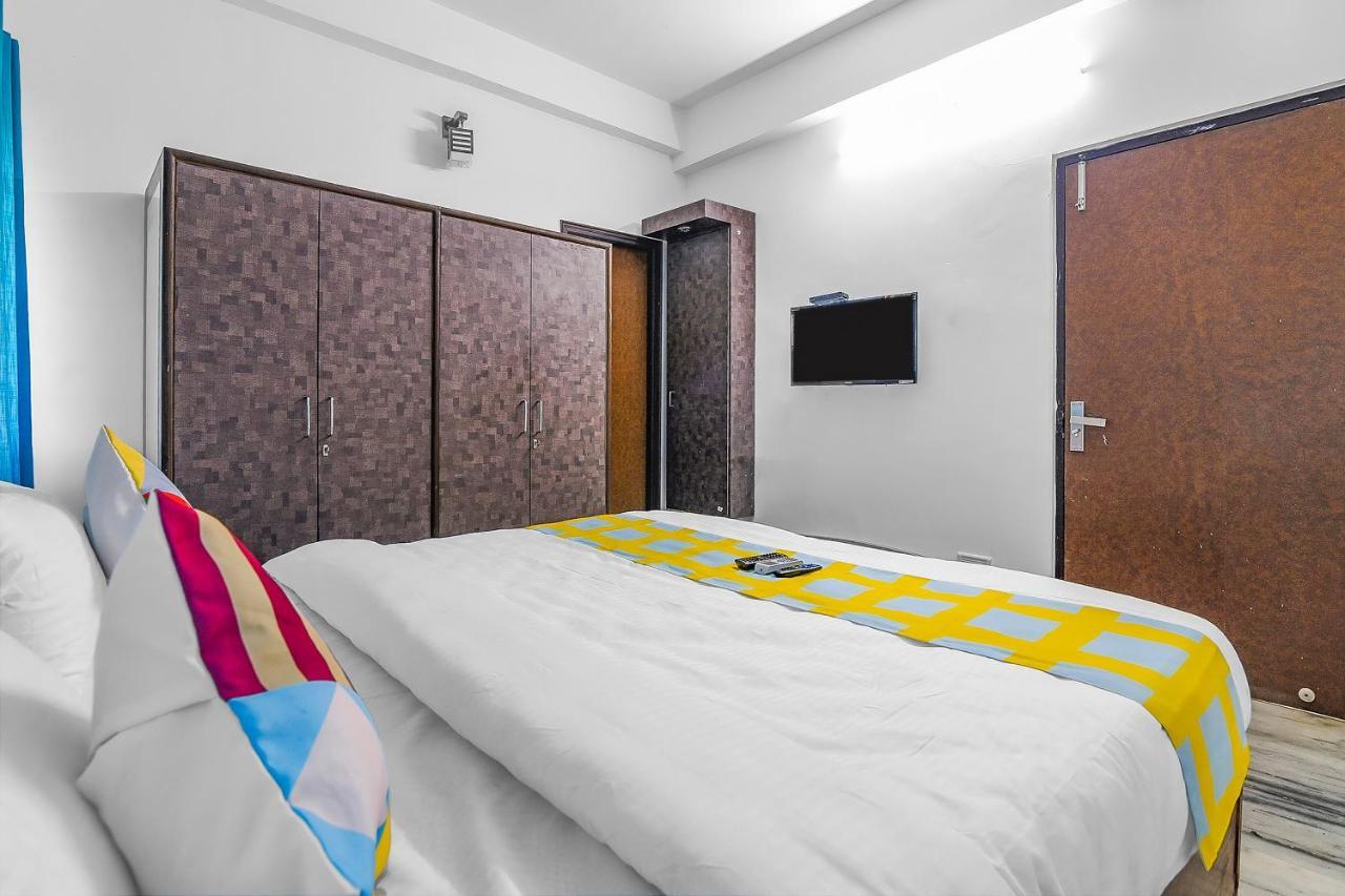 Guest house Simplistic 1br Near Aditya Ram Nagar